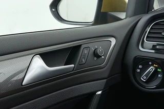 Volkswagen Golf – thumbnail 37