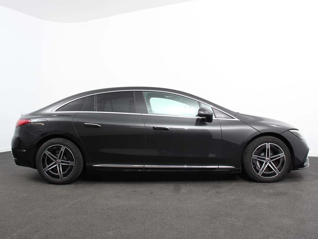 Mercedes-Benz EQE – foto 8