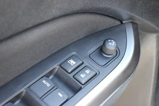 Suzuki Vitara – thumbnail 30