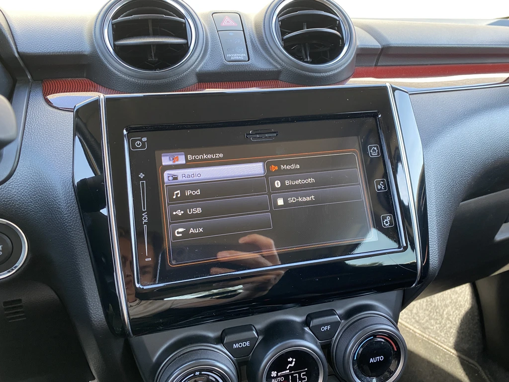 Suzuki Swift – foto 29