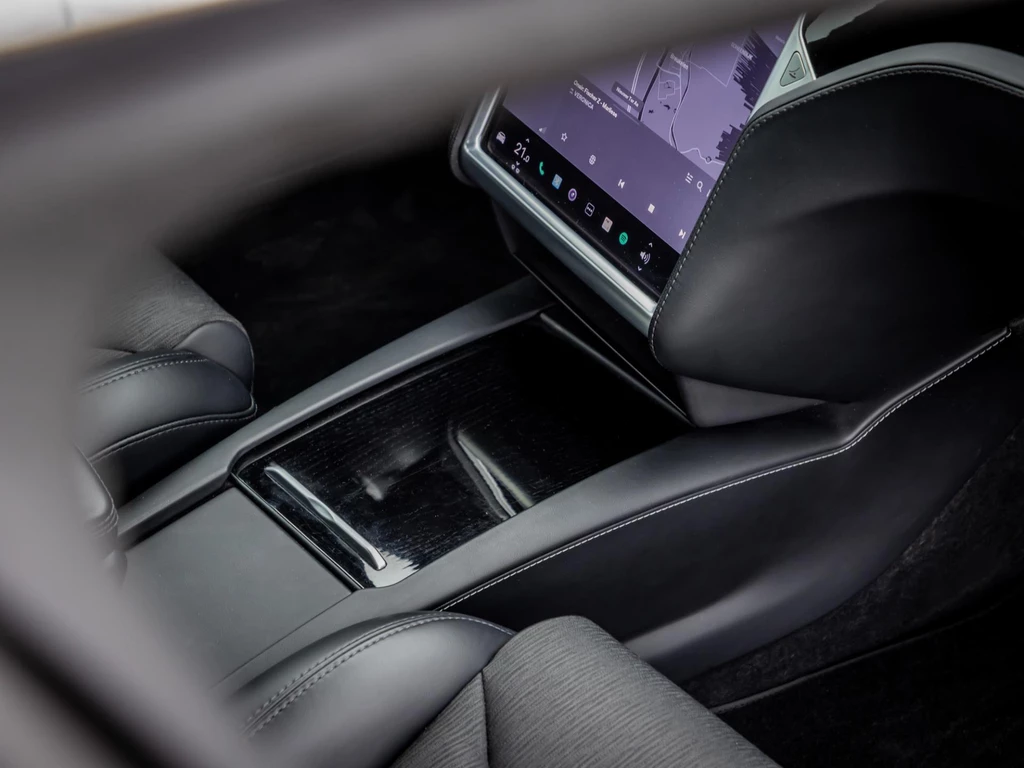 Tesla Model S – foto 14