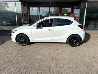Mazda 2 – thumbnail 1