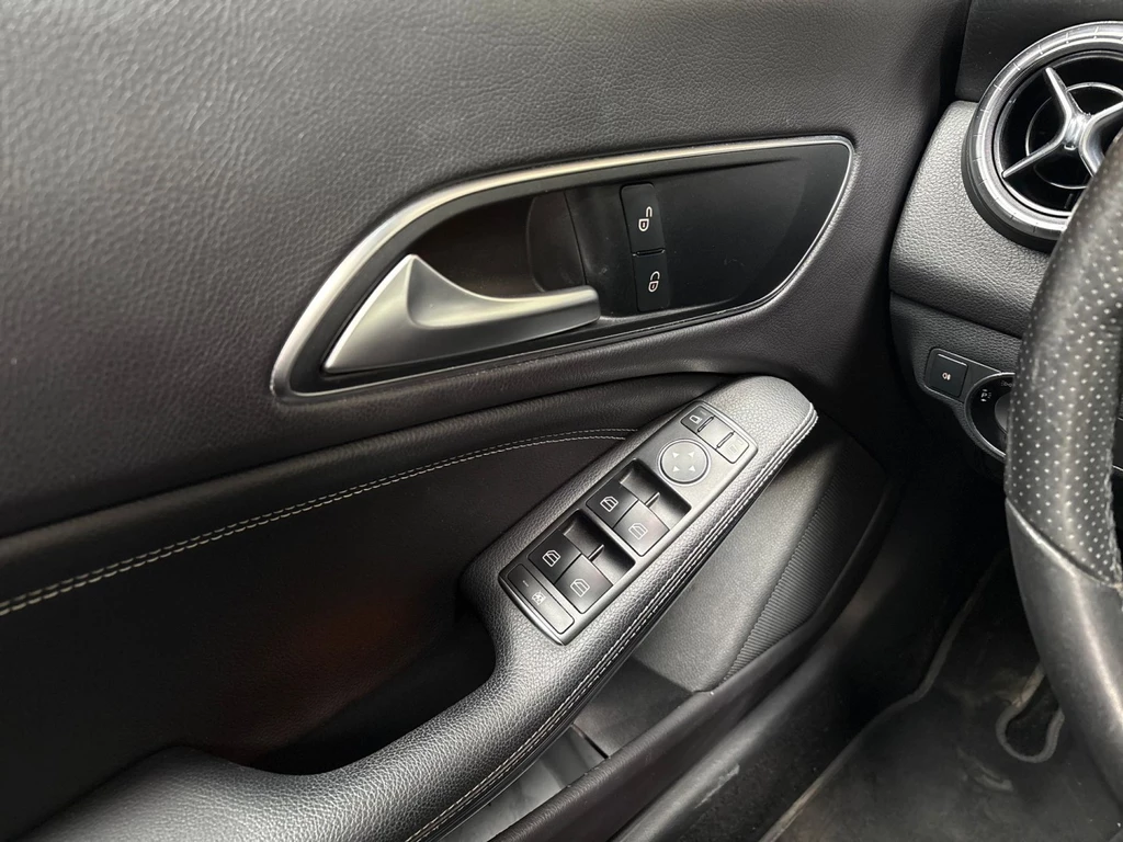 Mercedes-Benz CLA – foto 19