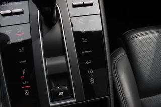Porsche Macan – thumbnail 30