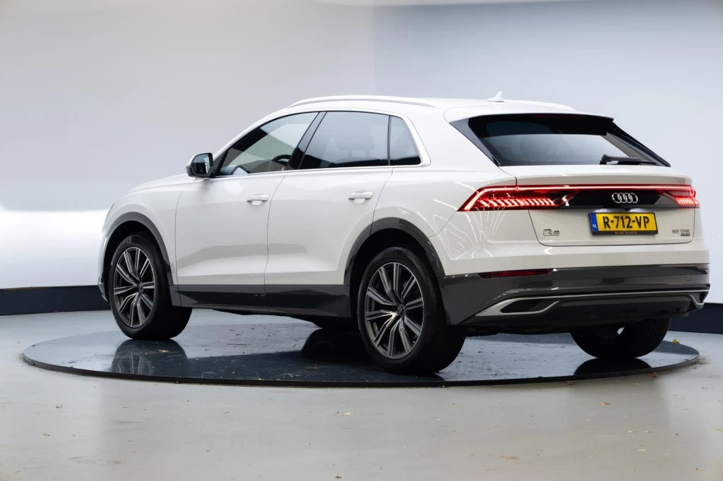 Audi Q8 – foto 4