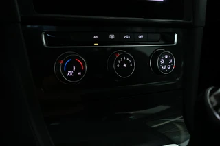 Volkswagen Golf – thumbnail 23