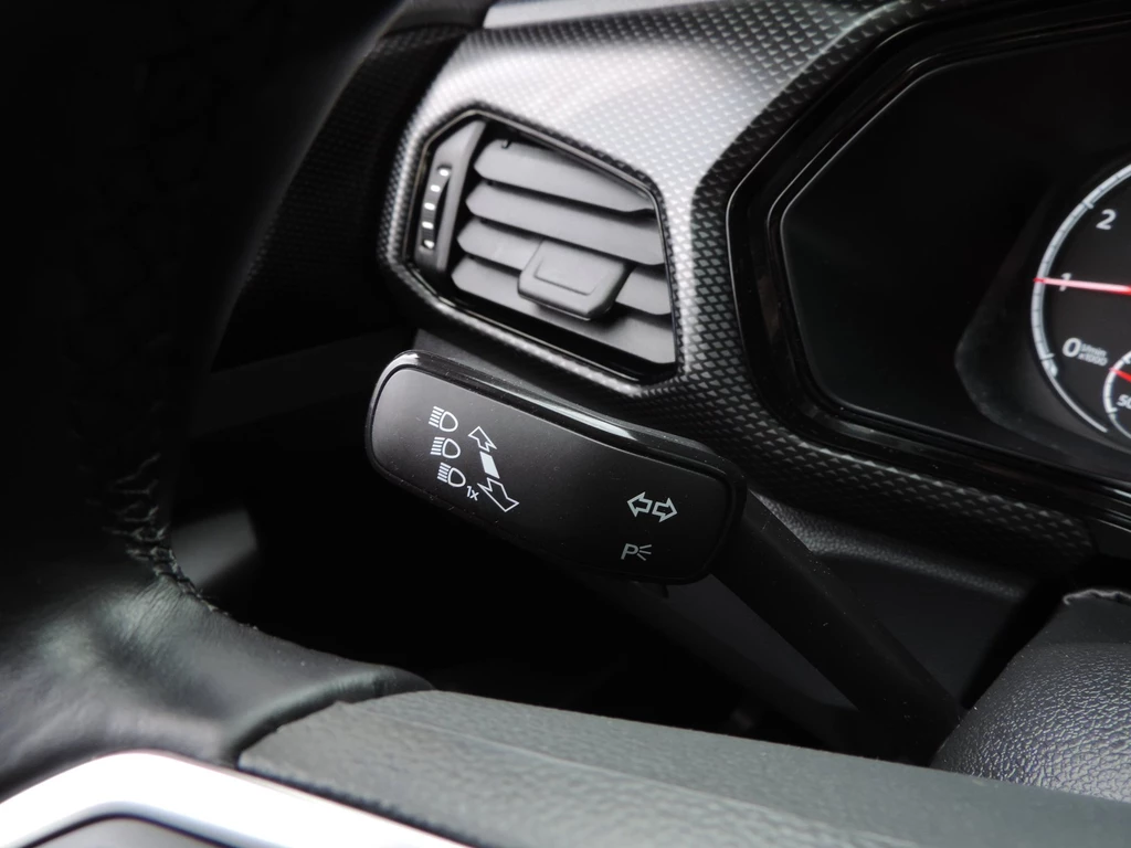 Volkswagen T-Cross – foto 30