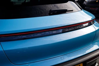 Porsche Taycan – thumbnail 38