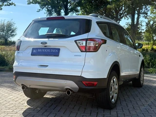 Ford Kuga – thumbnail 3
