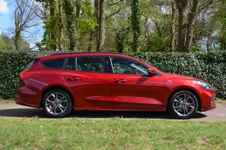 Ford Focus – thumbnail 11
