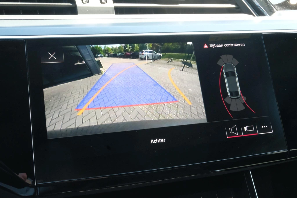 Audi e-tron – foto 25