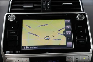 Toyota Land Cruiser – thumbnail 15