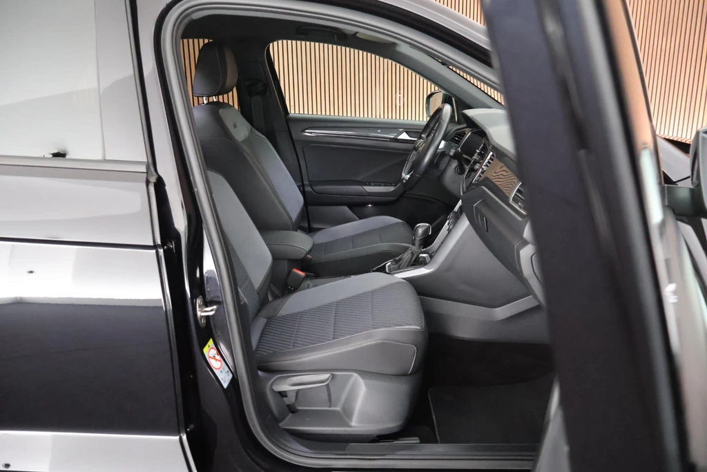 Volkswagen T-Roc – foto 11