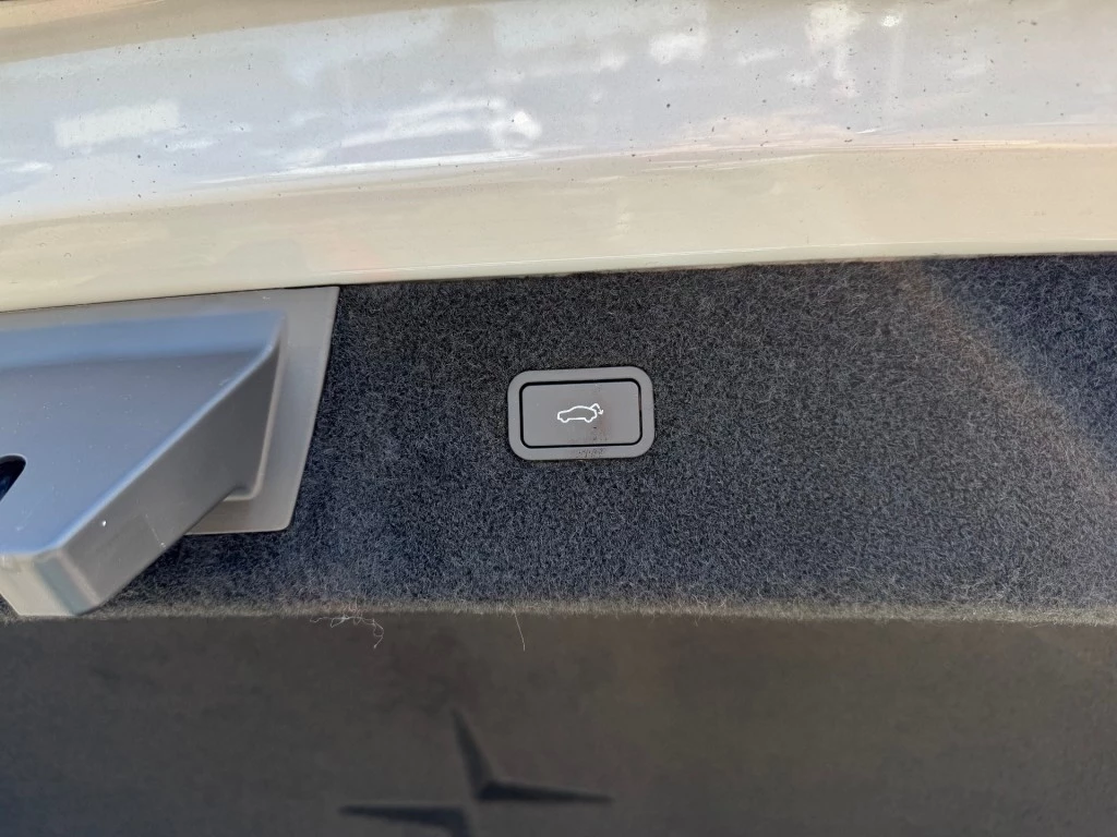 Polestar 4 – foto 31