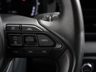 Toyota Yaris – thumbnail 19