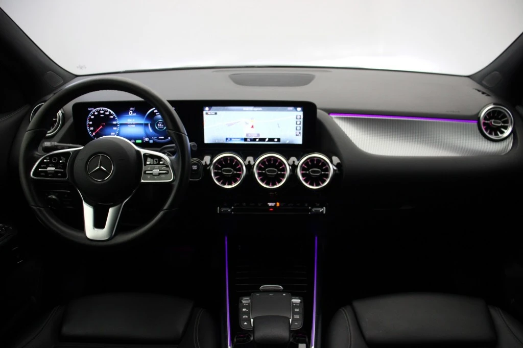 Mercedes-Benz EQA – foto 11