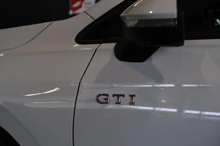 Volkswagen Golf – thumbnail 39