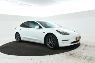 Tesla Model 3 – thumbnail 4