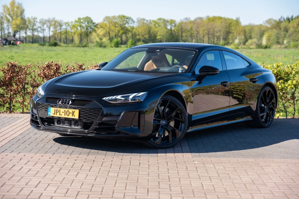 Audi e-tron GT – foto 2
