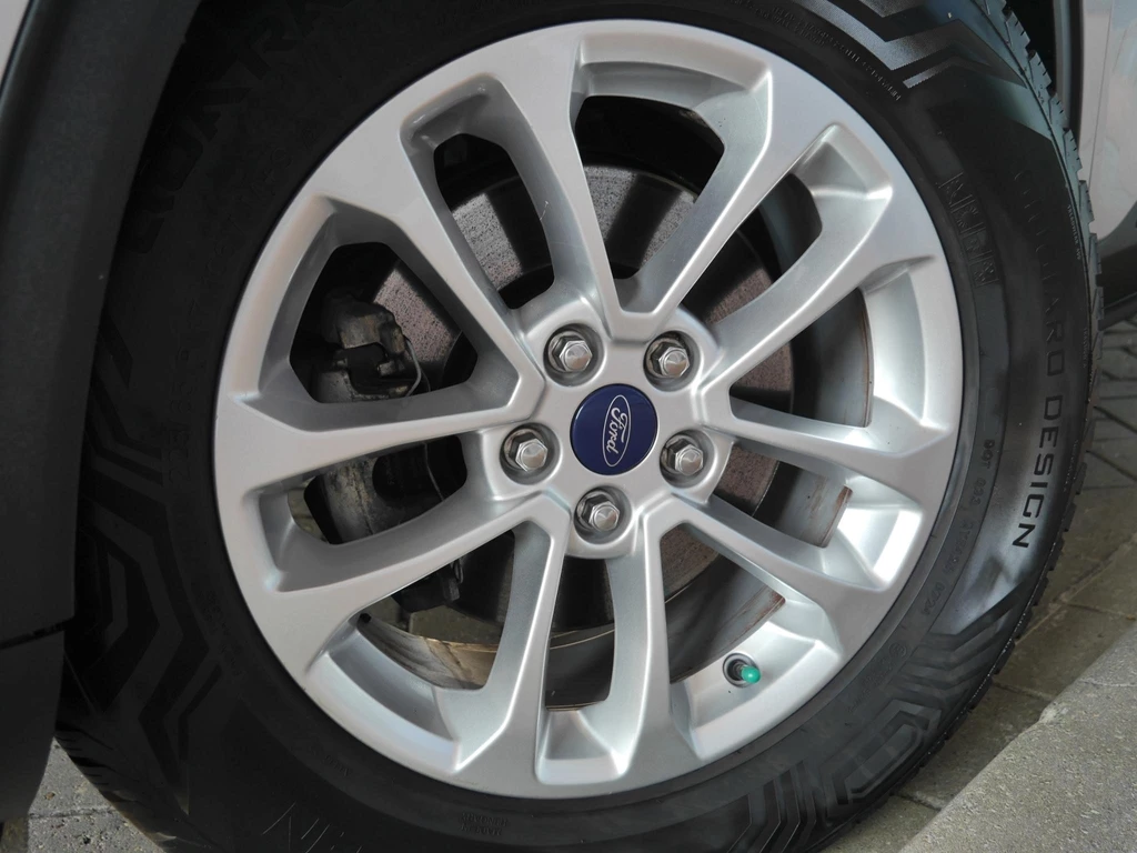 Ford Kuga – foto 34