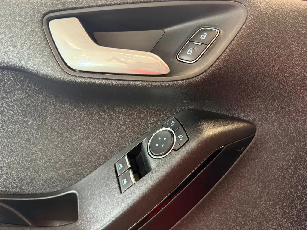 Ford Fiesta – foto 15
