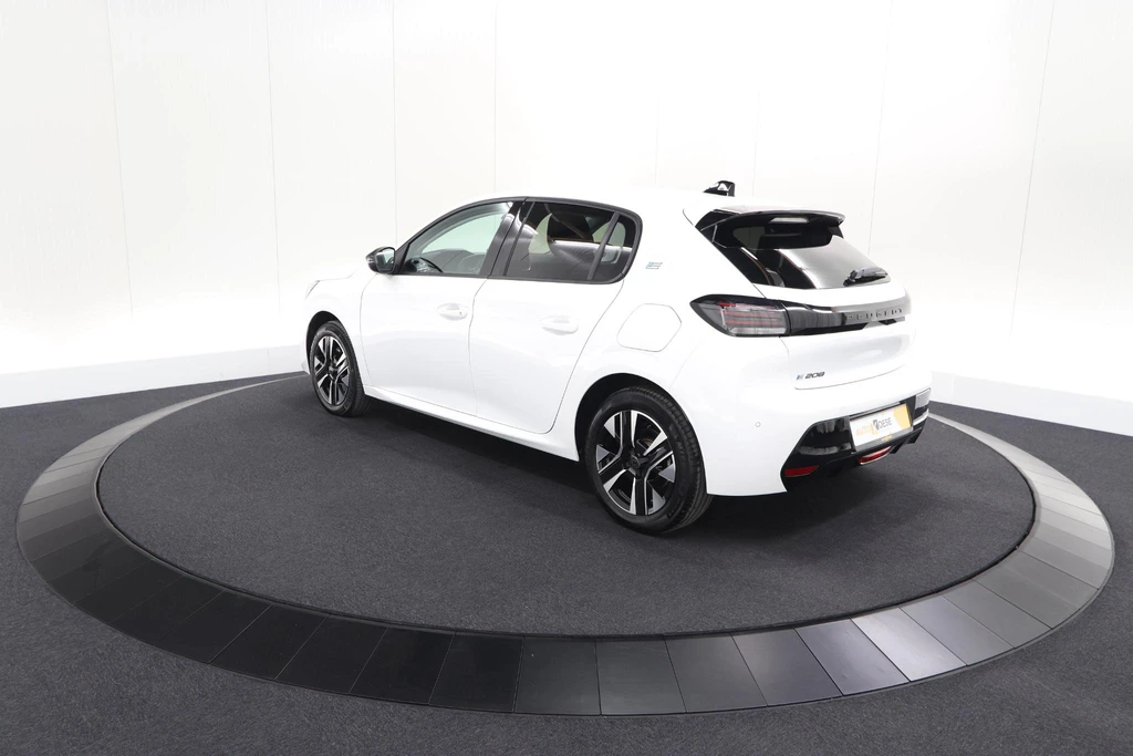Peugeot e-208 – foto 6