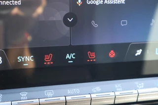 Renault Megane E-Tech – thumbnail 15