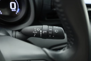 Toyota Yaris – thumbnail 13
