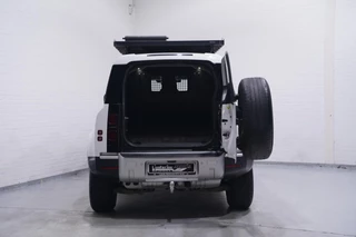 Land Rover Defender – thumbnail 12