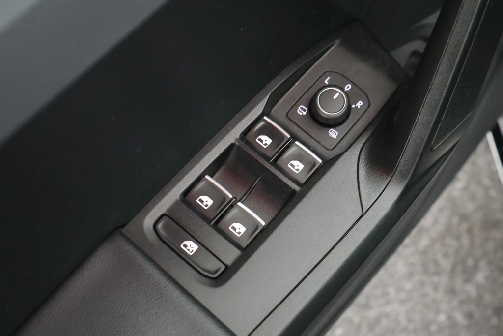 SEAT Leon – foto 13