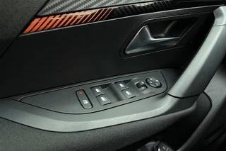 Peugeot e-2008 – thumbnail 17