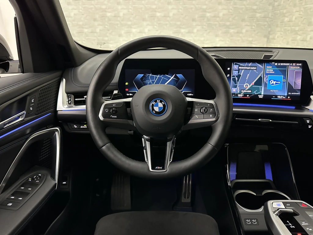 BMW iX1 – foto 11