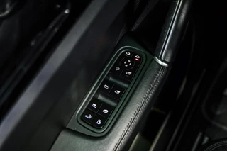 Porsche Cayenne – thumbnail 40