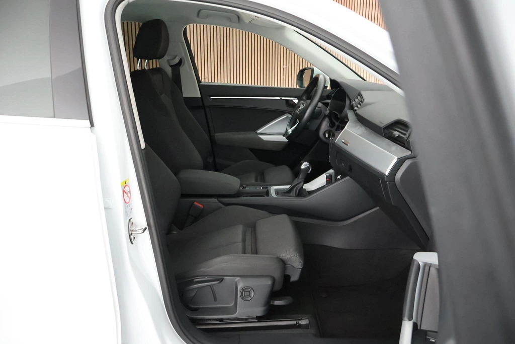 Audi Q3 – foto 12