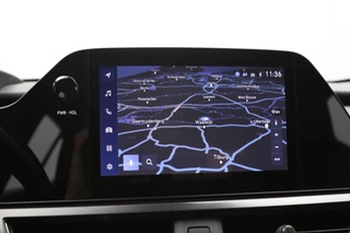 Lexus UX – thumbnail 25