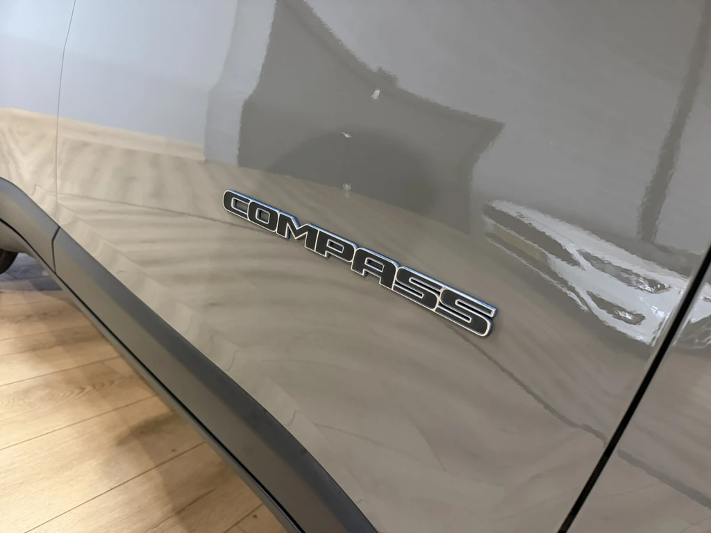 Jeep Compass – foto 12