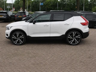 Volvo XC40 – thumbnail 1