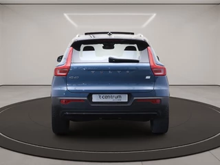 Volvo XC40 – thumbnail 4