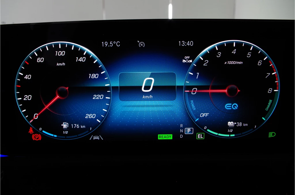 Mercedes-Benz CLA – foto 14