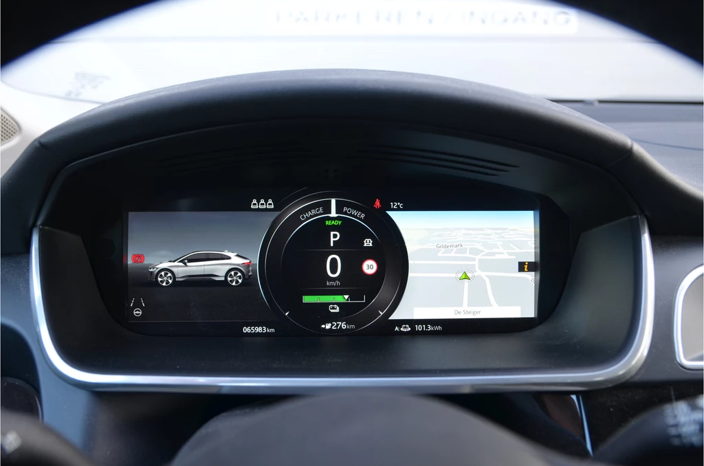 Jaguar I-PACE – foto 16