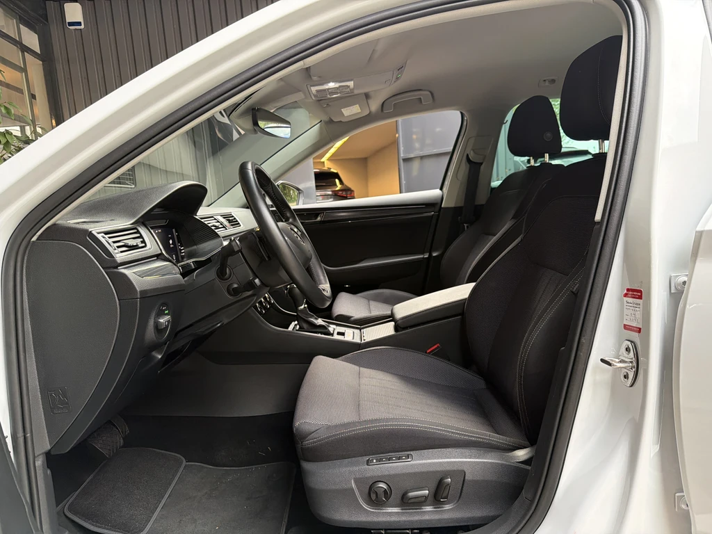 Škoda Superb – foto 38