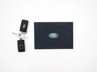 Land Rover Range Rover Velar – thumbnail 38