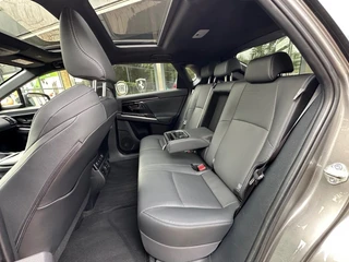 Toyota bZ4X – thumbnail 11