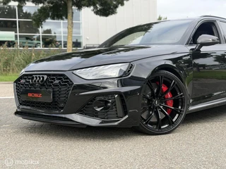 Audi RS4 – thumbnail 3