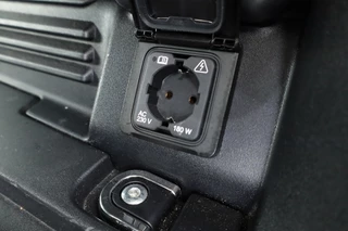 Land Rover Defender – thumbnail 43