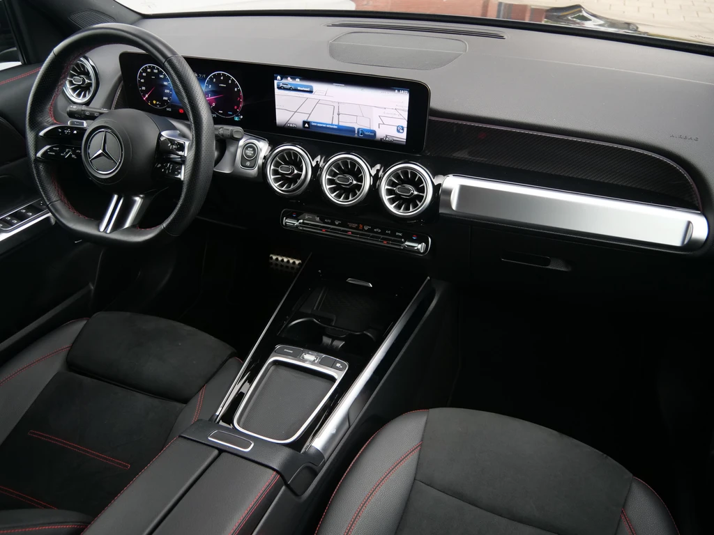 Mercedes-Benz GLB – foto 9