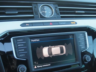 Volkswagen Passat – thumbnail 25
