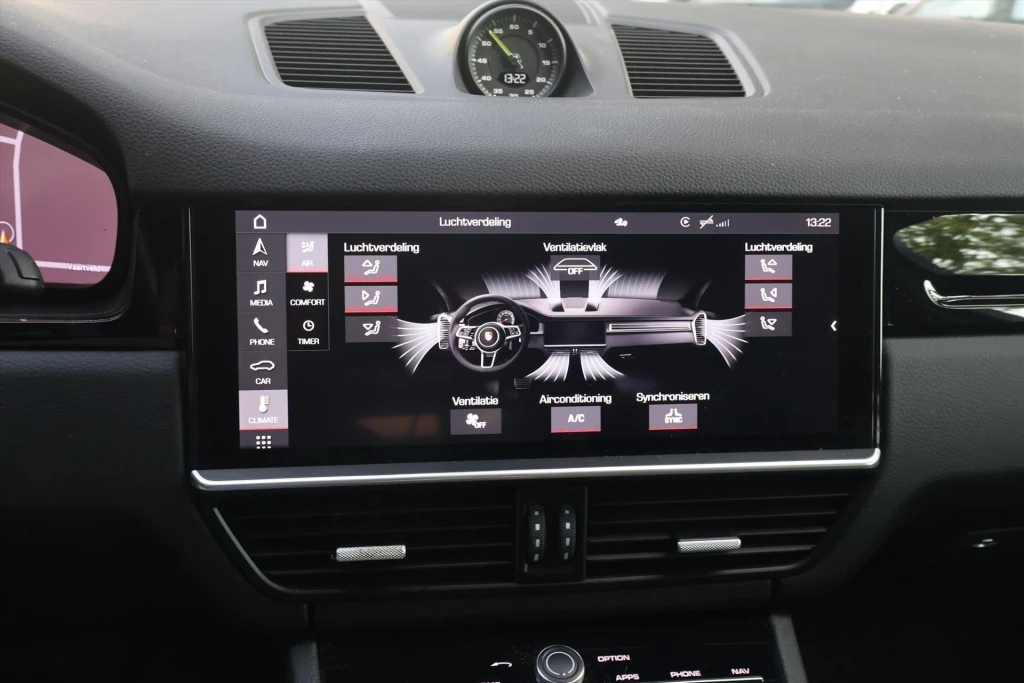 Porsche Cayenne – foto 27