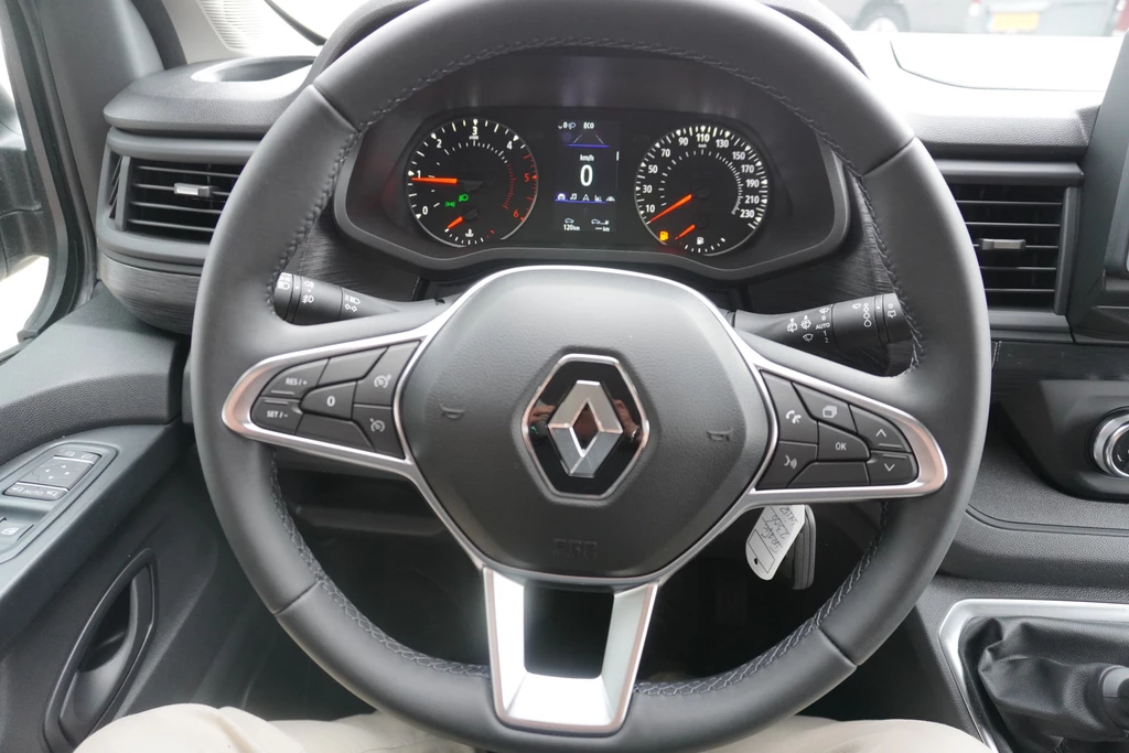 Renault Trafic – foto 16