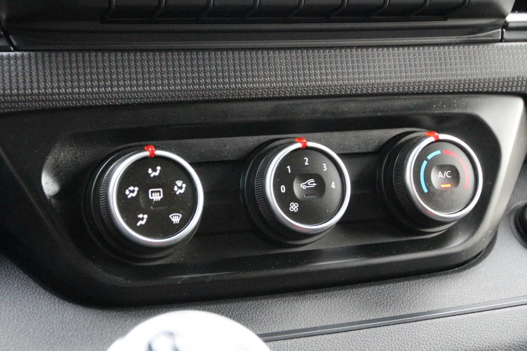 Renault Trafic – foto 18
